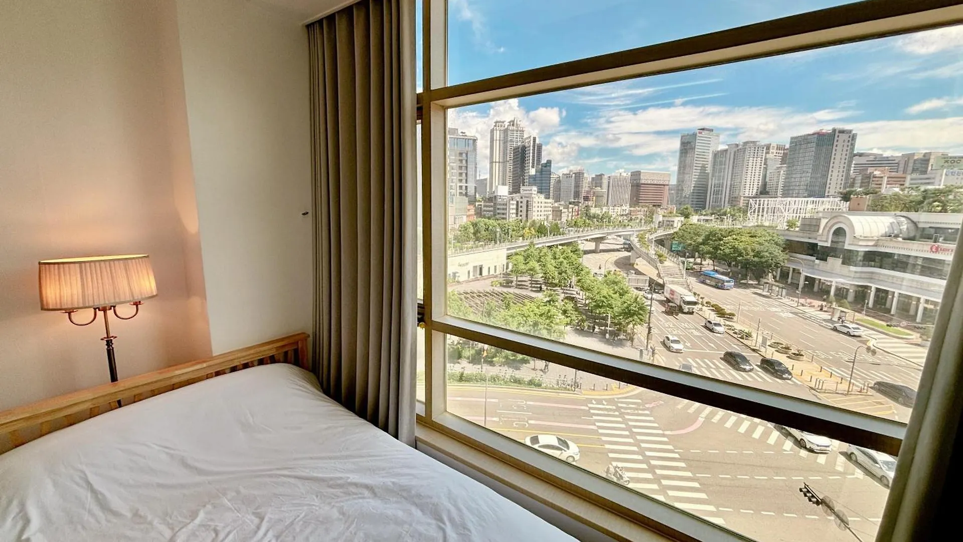 New Open Holiday In 서울특별시